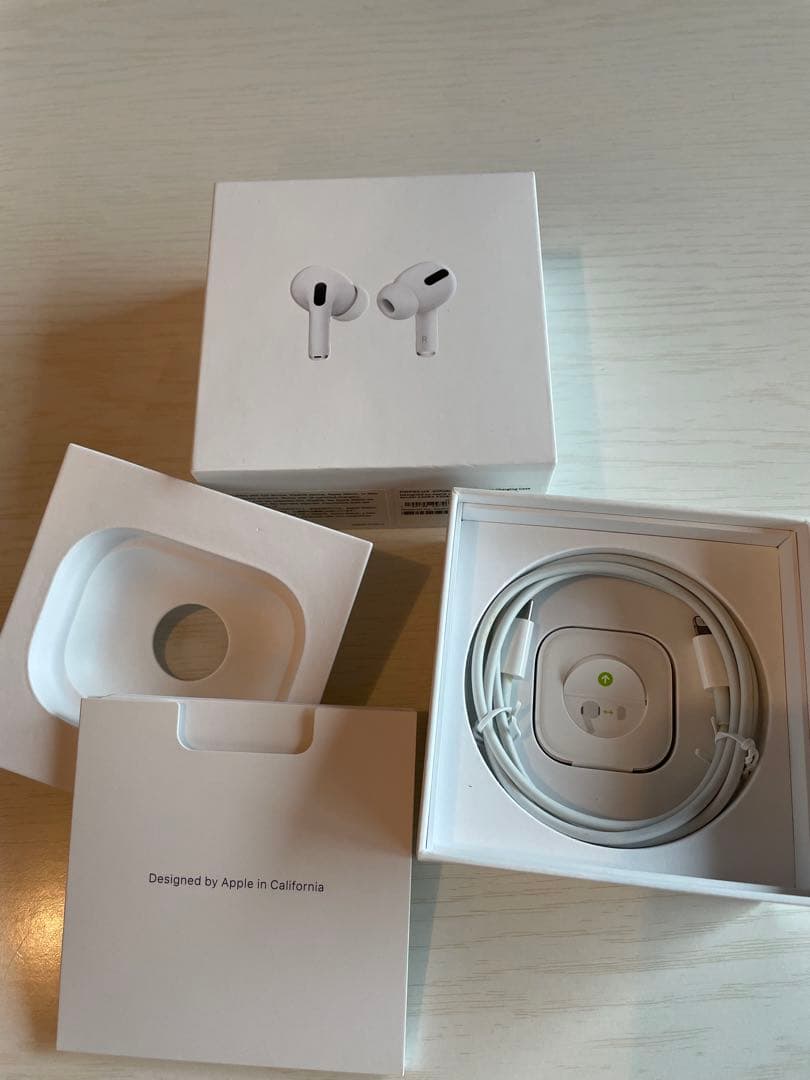 美品 AirPods Pro 本体 第1世代