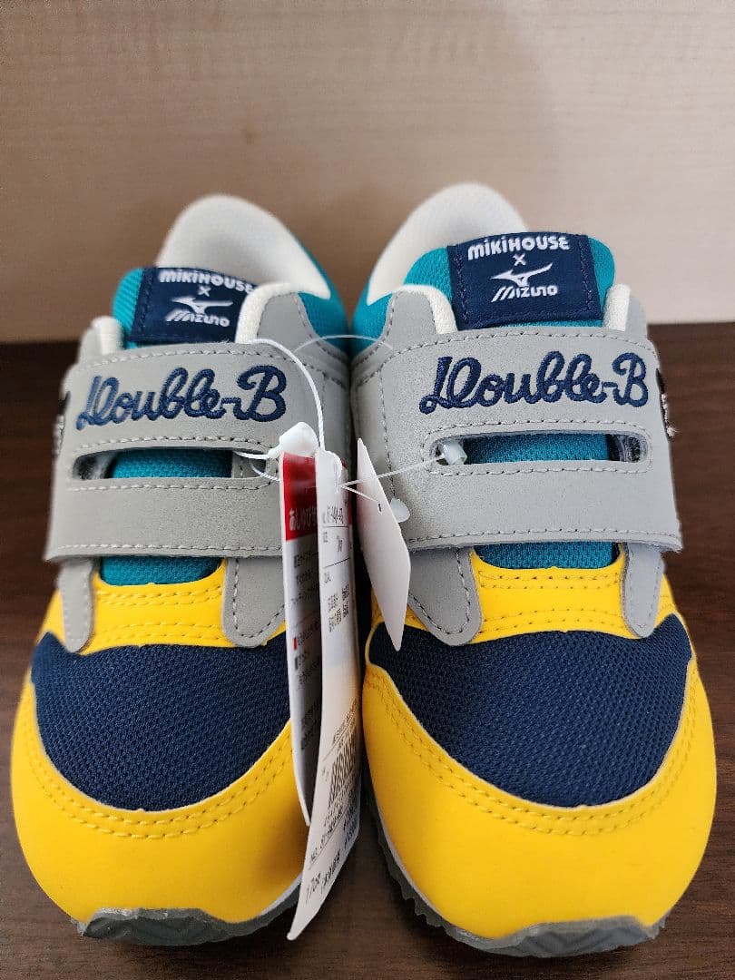 ミキハウスダブルビー×ミズノ　コラボスニーカー　17cm　定価19,800円