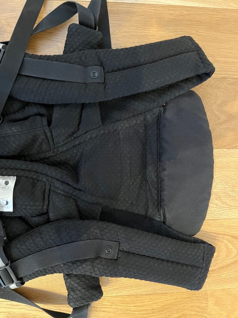 【美品】ergobaby エルゴ 抱っこ紐 ブラック 黒 OMNI Breeze