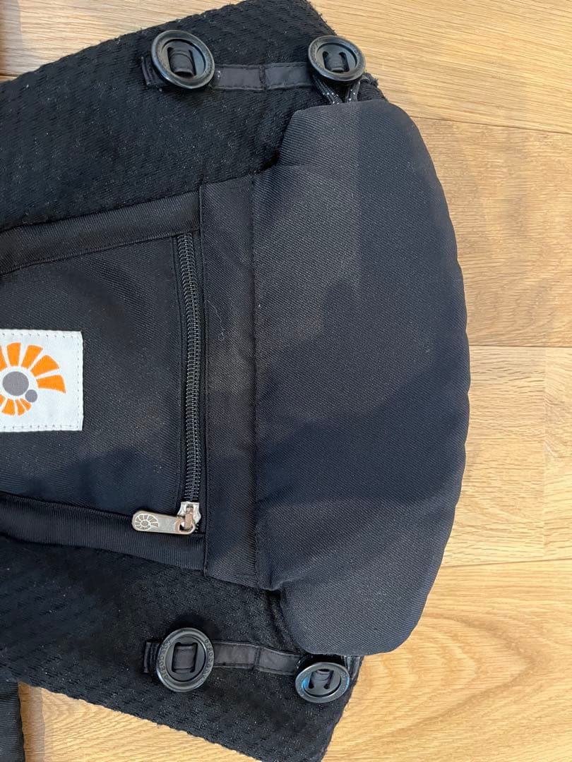 【美品】ergobaby エルゴ 抱っこ紐 ブラック 黒 OMNI Breeze