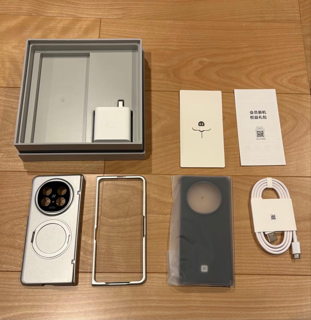 【極美品】OPPO Find N5 16GB+512GB ブラック