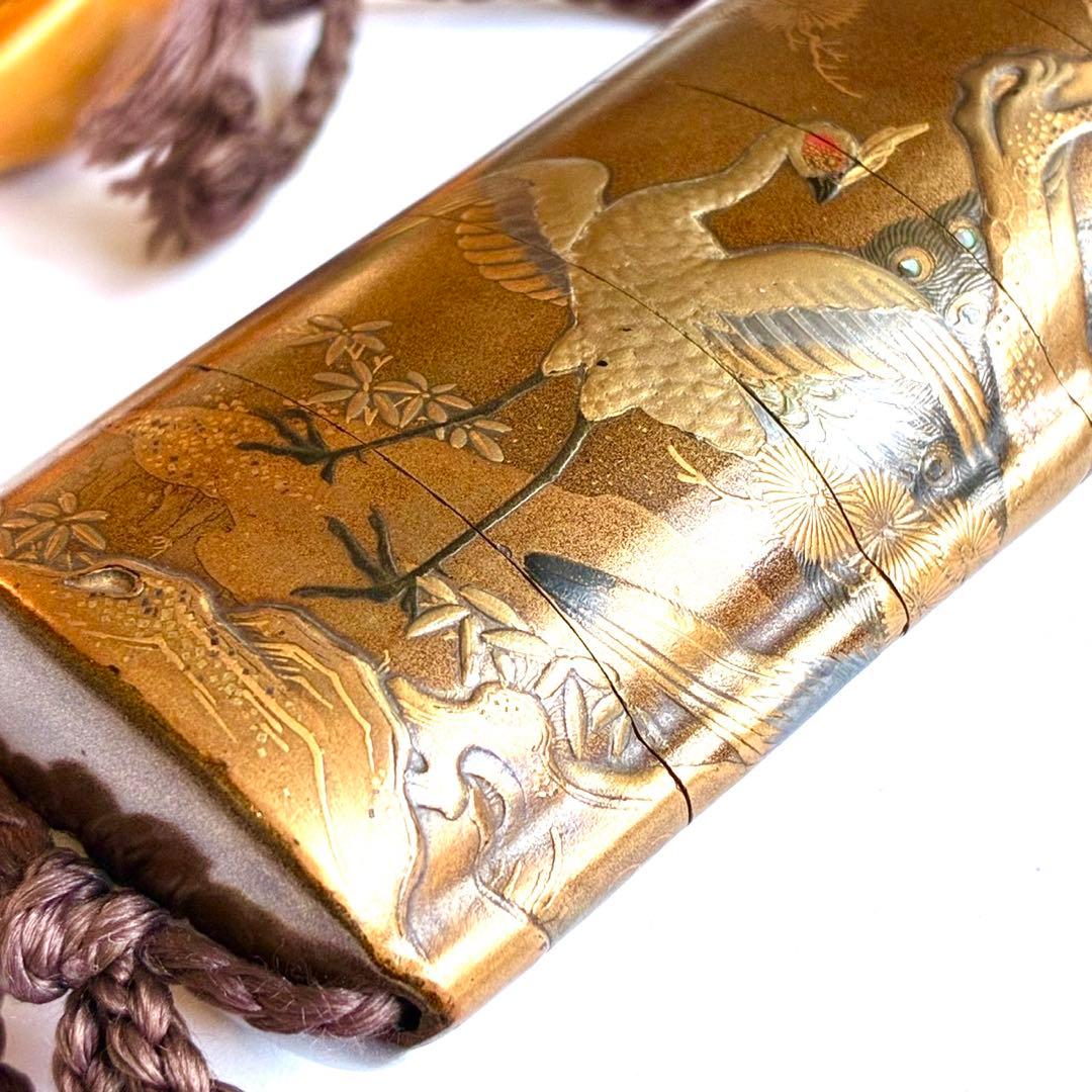 時代物　孔雀蒔絵印籠　梶川