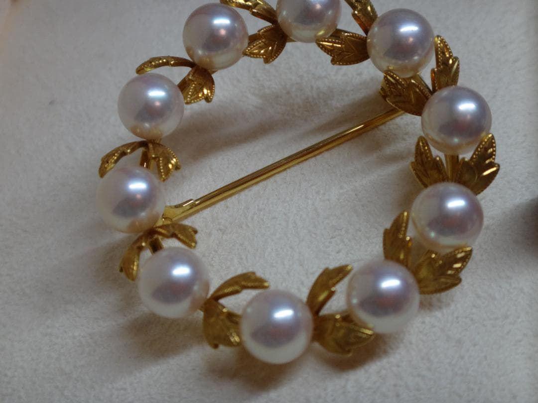 MIKIMOTO 真珠 K18 定番リーフブローチ　SAHKO様