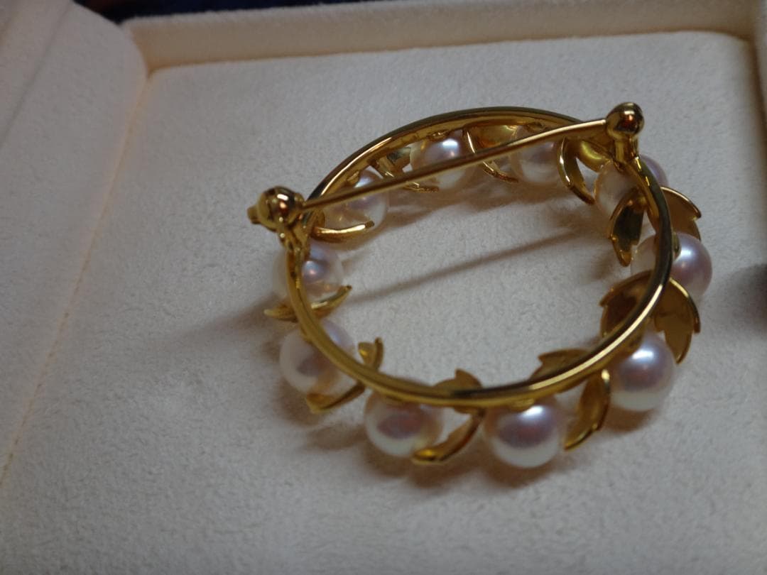 MIKIMOTO 真珠 K18 定番リーフブローチ　SAHKO様