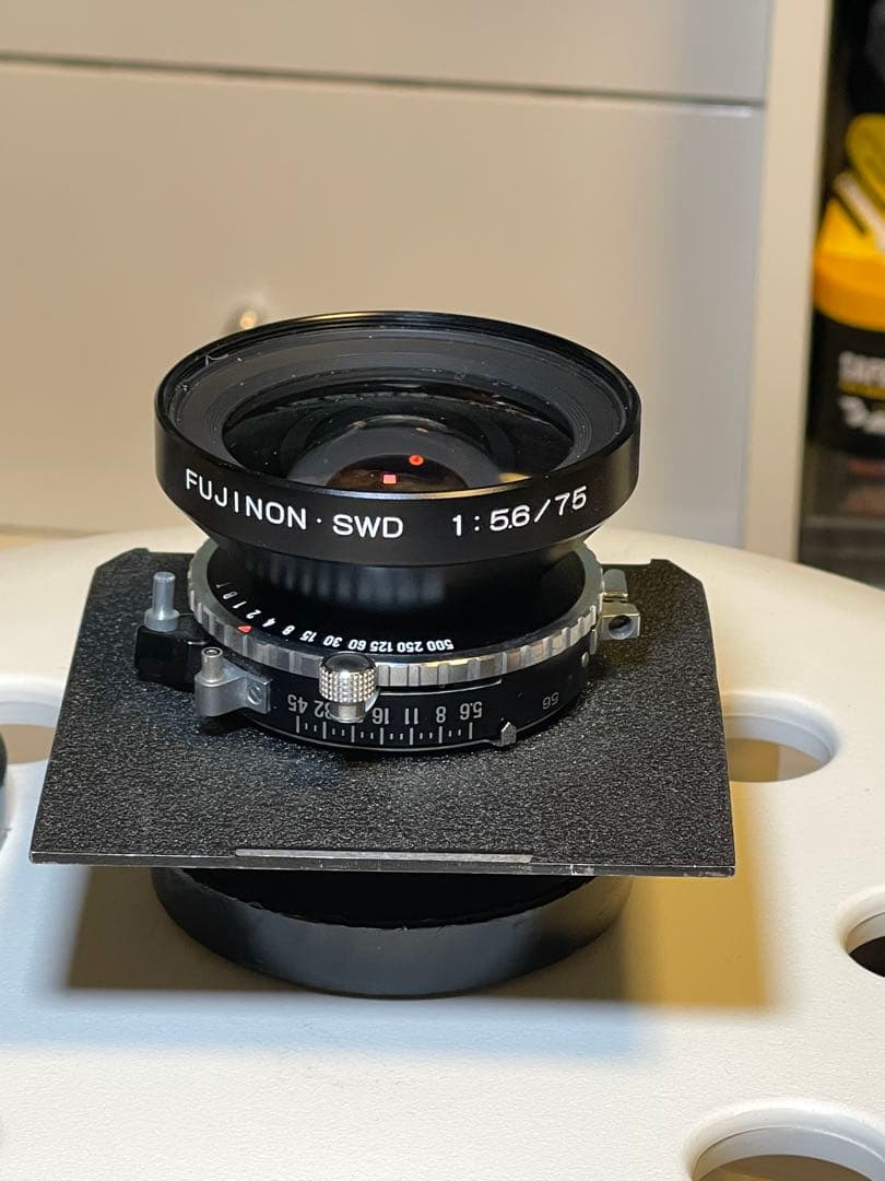 Fujinon SWD 75mm f/5.6 レンズ