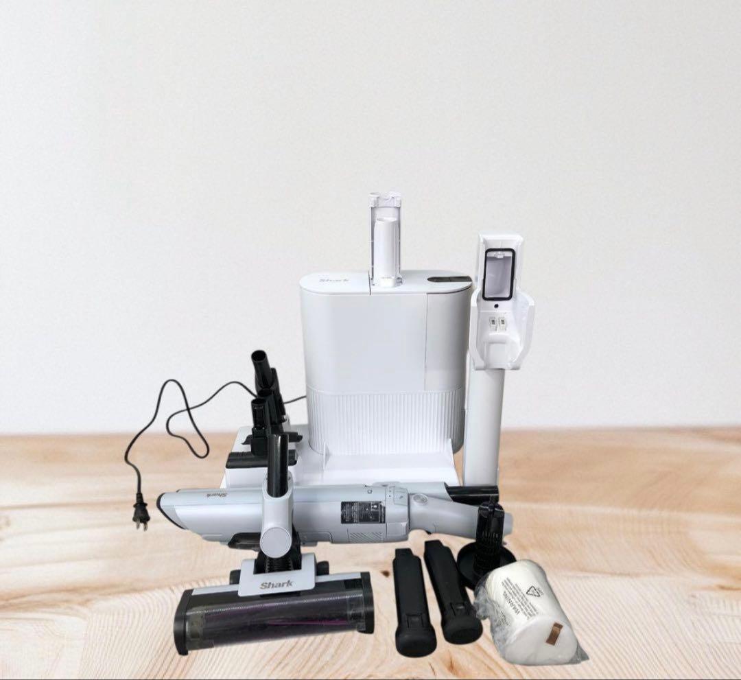 Shark コードレス掃除機 LC351JWH スペアバッテリー付き・中古
