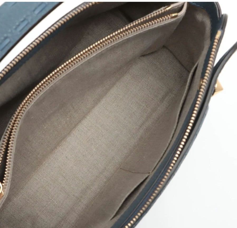 新品★【フェンディ バイザウェイ セレリア レザーバッグ】★