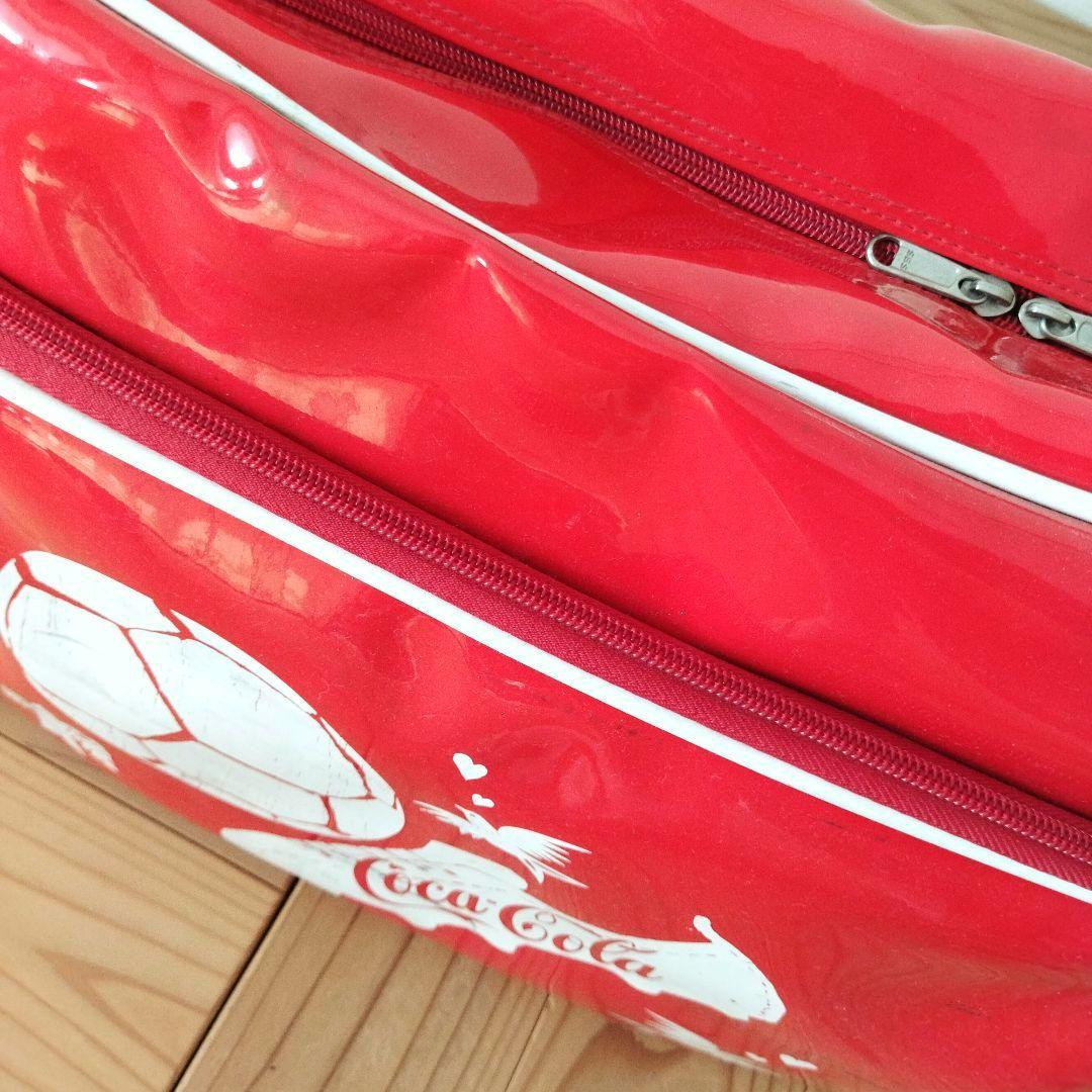 Coca-Cola エナメルバッグ 赤 USED