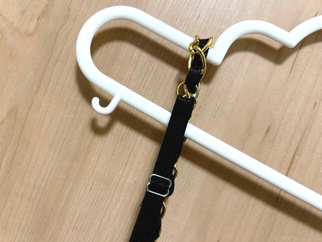 GOLDS♡肩紐チェーン♡ビジュー付き段々フリルレース♡キャミトップス♡黒M