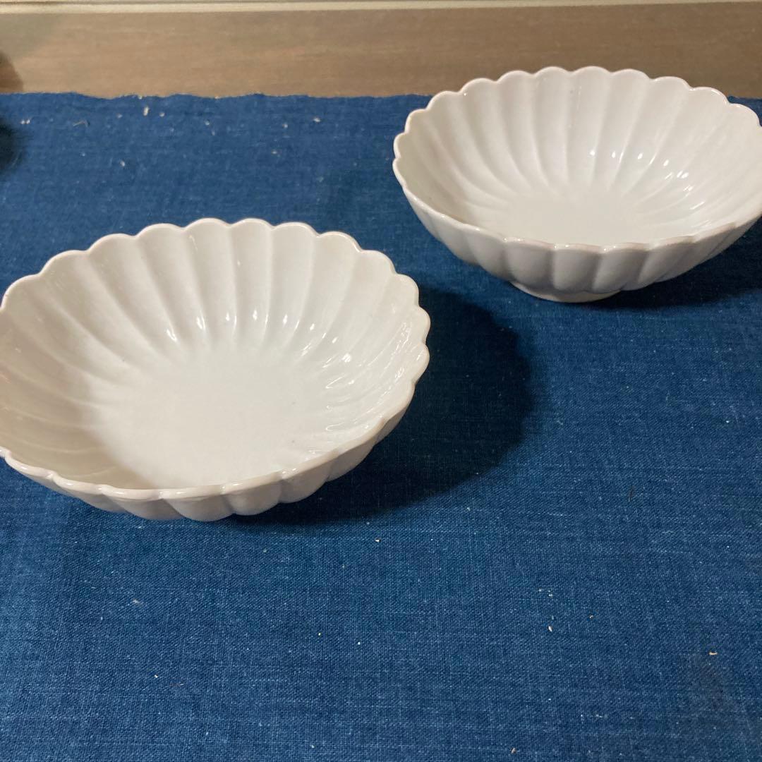 伊万里　白磁菊花形　楕円豆鉢　楕円小鉢　柿右衛門　一客