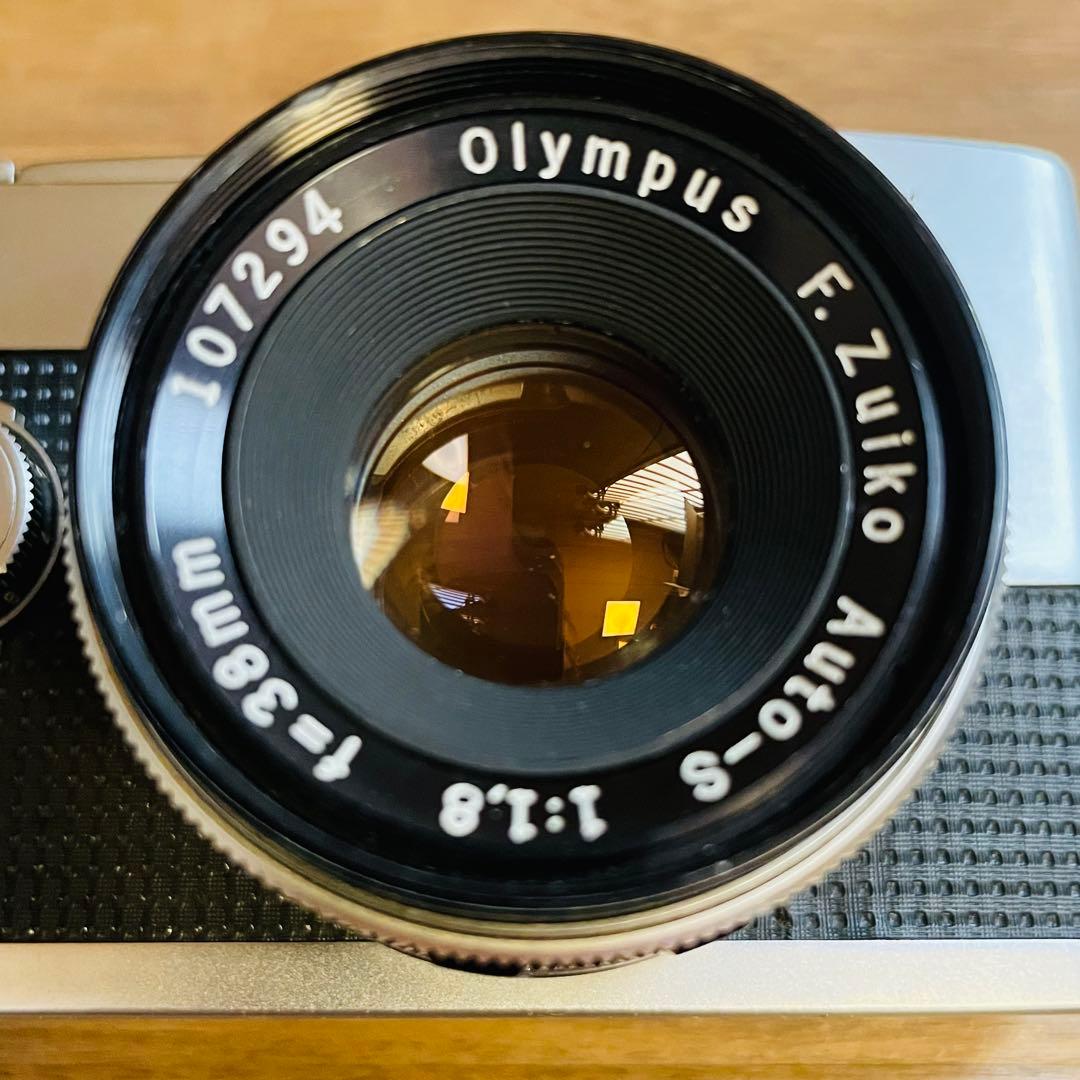 OLYMPUS PEN-F F.Zuiko Auto-S カメラ 花文字