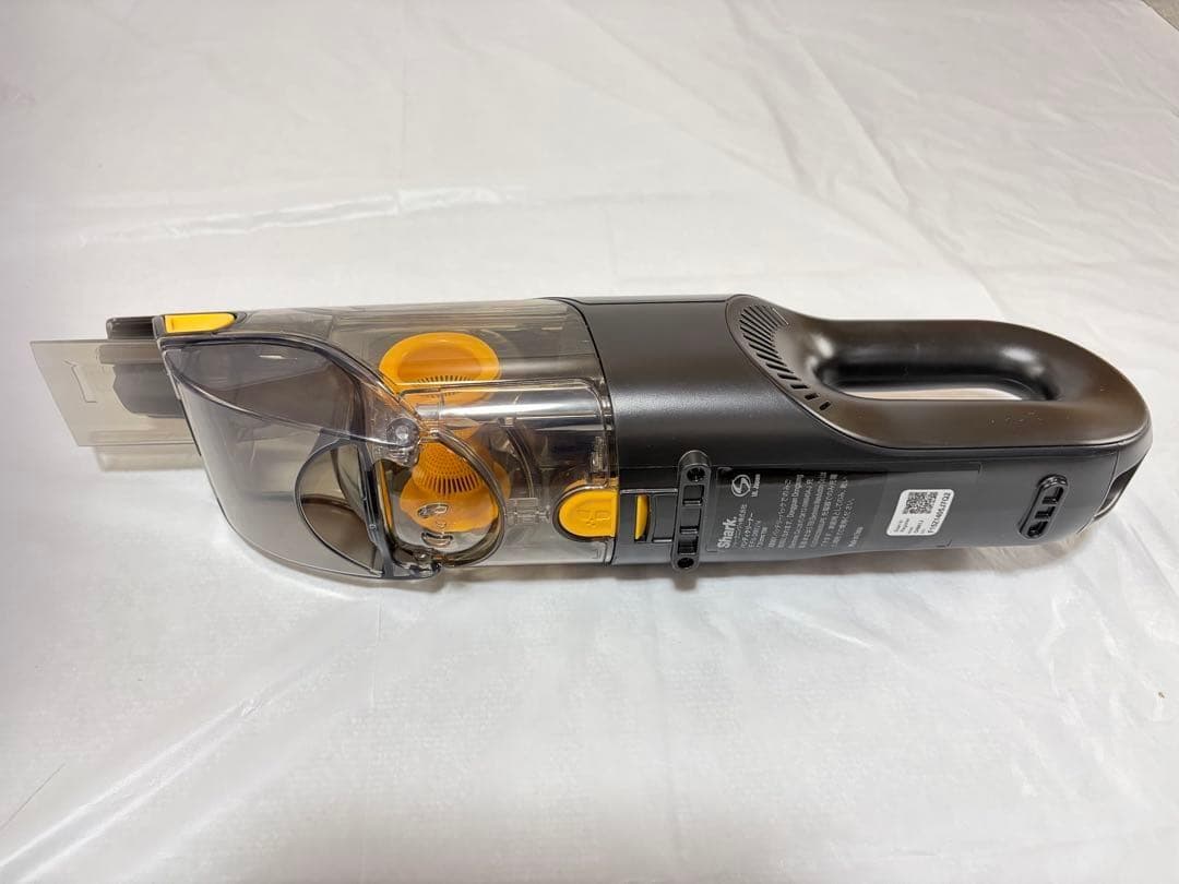 【美品】Shark 充電式サイクロンハンディクリーナー CH901J