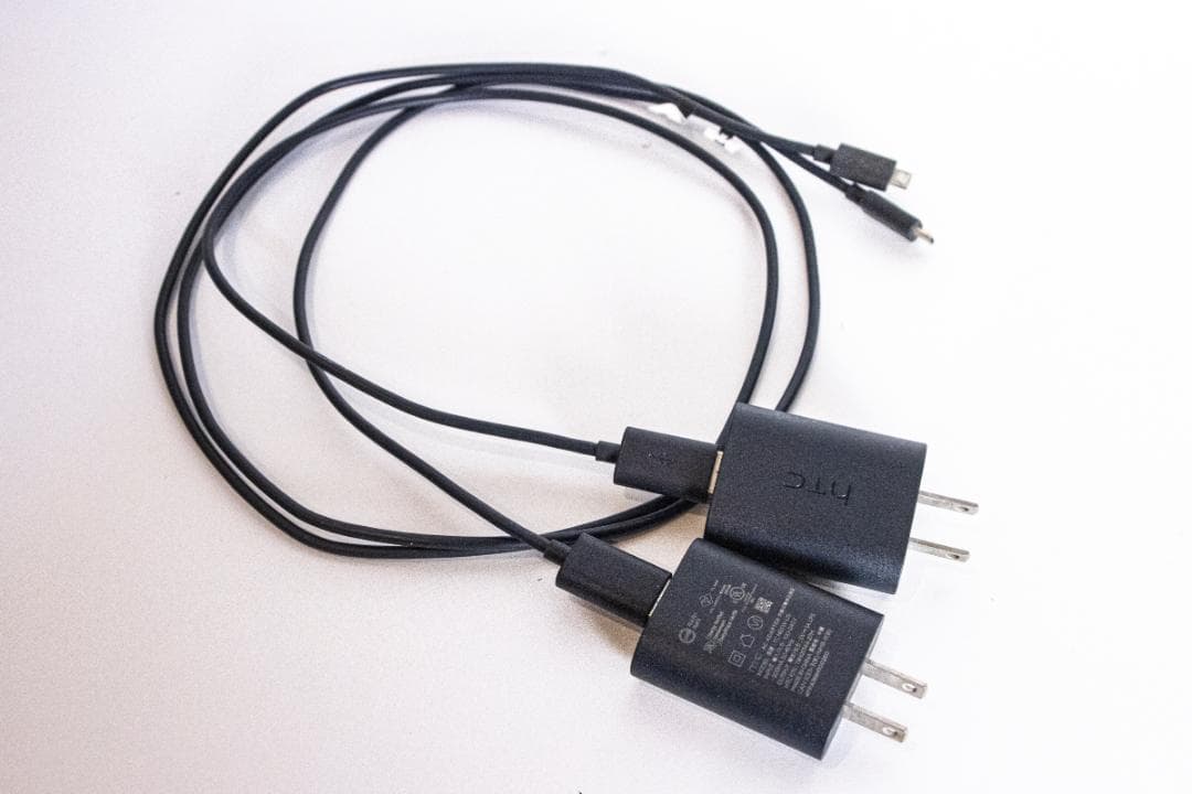 HTC VIVE CE ヘッドマウントディスプレイ/コントローラーセット