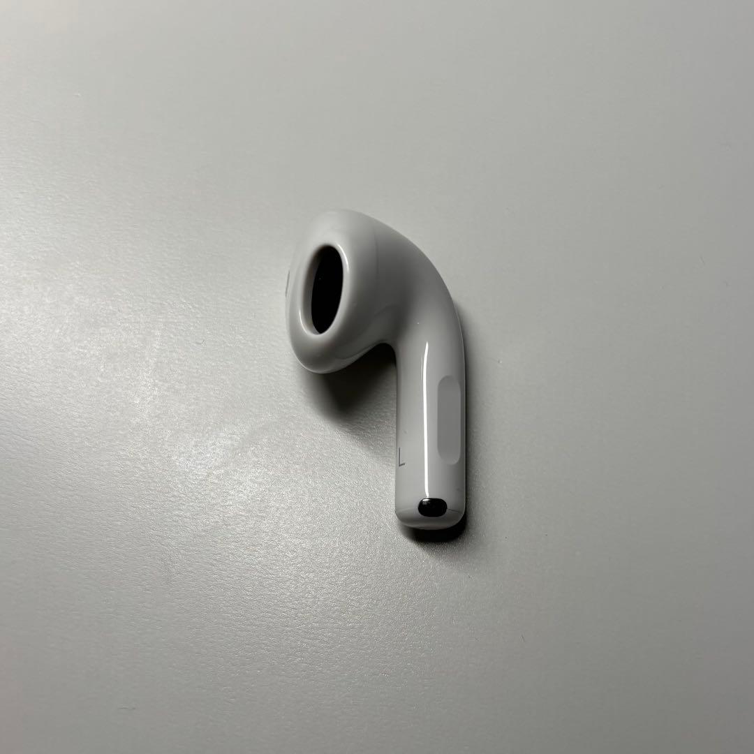 【美品】Airpods 4 ノイキャンなし