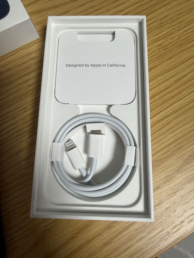 【♡♡ゆーしー♡♡】iPhone 13 mini 128GB