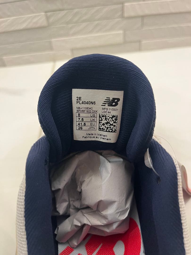 New Balance ポイントスパイク ネイビー/ホワイト