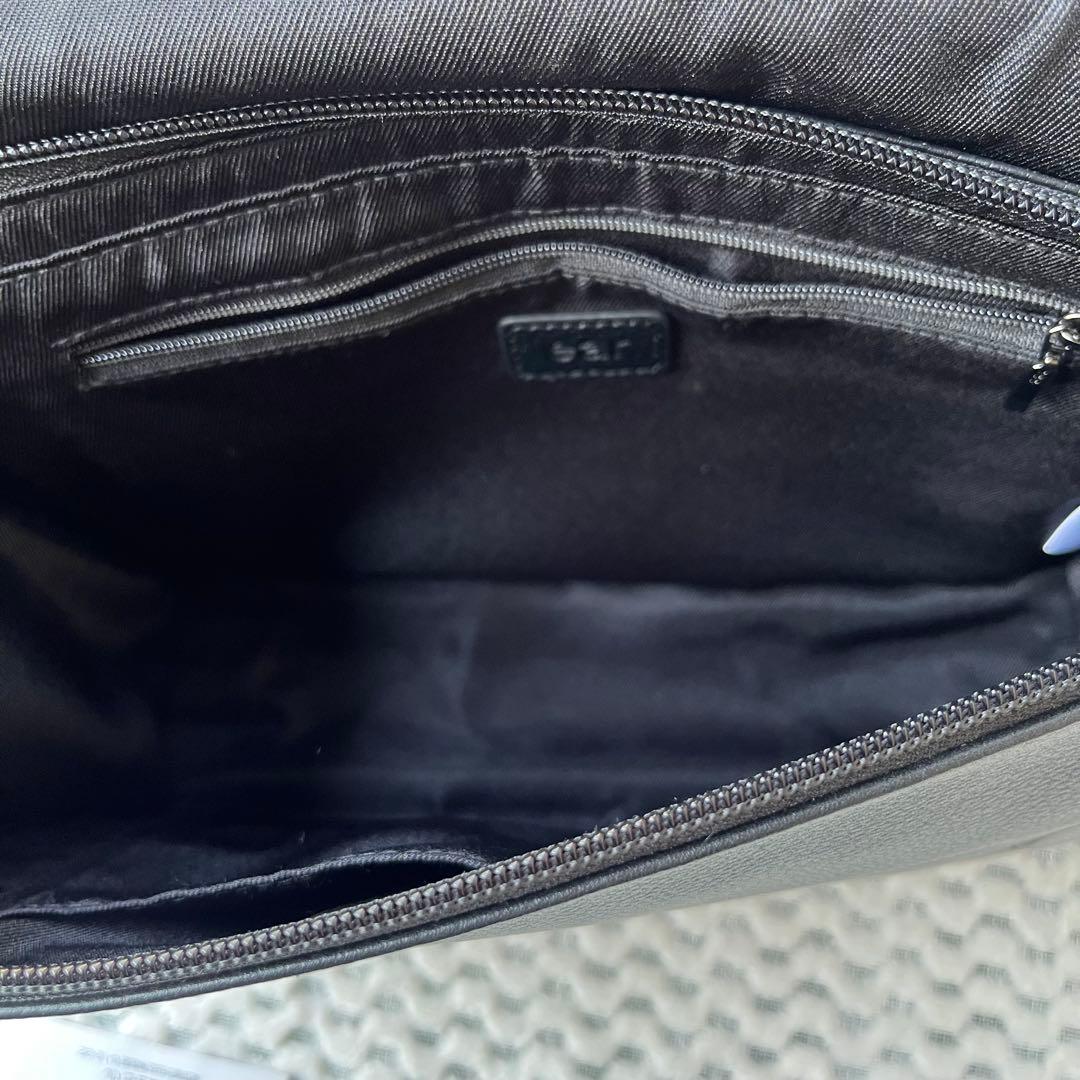 【美品】イアパピヨネ 柄ワイドテープショルダーバッグ　ダルメシアン ボディバッグ