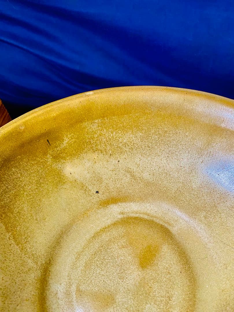 中国元時代青瓷大碗、サイズ約径28cm高さ8cm。