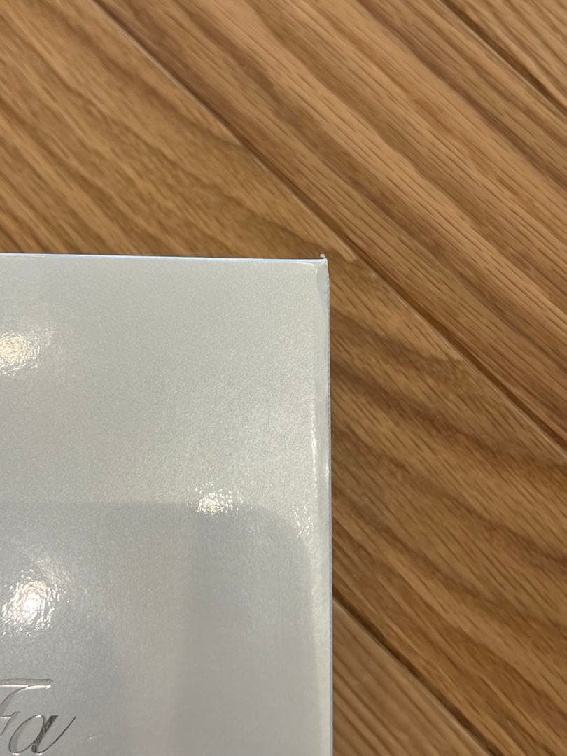 新品未使用箱付き　リファカラット　正規品　ReFa 美顔ローラー SM2043B