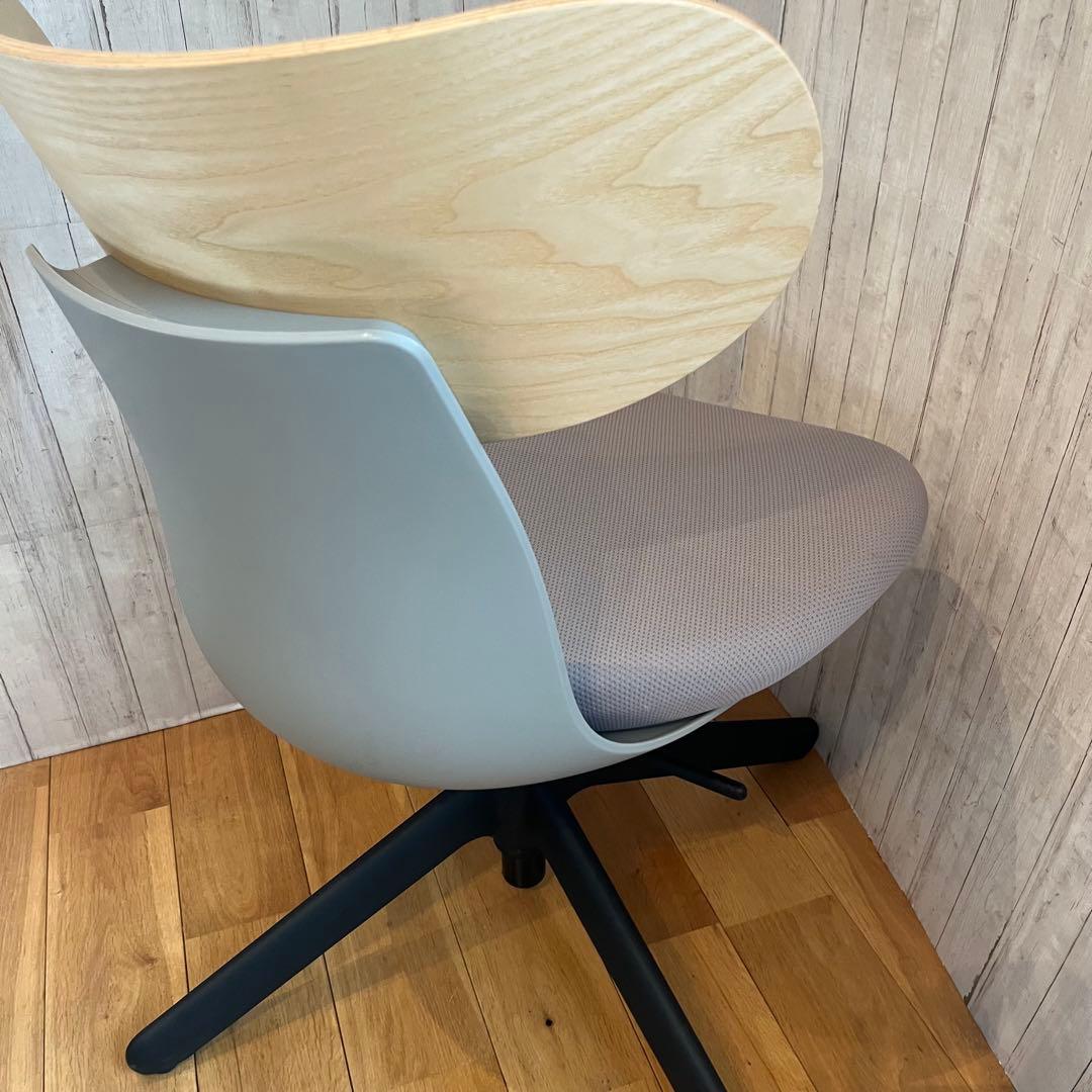 コクヨ ingLIFE イングライフ 4本脚／ミディアムグレージュ