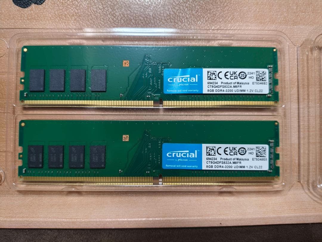 未使用品 crucial DDR4 3200MHz 16GB (8GBx2)