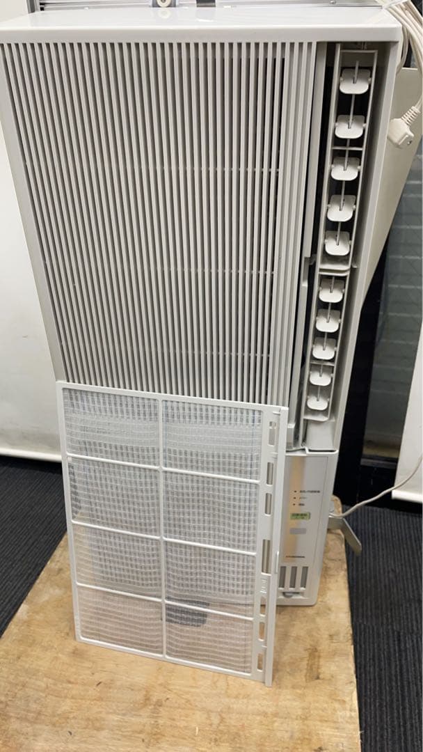 ★中古美品格安！コロナ 冷暖房兼用　ウインドエアコン CWH-A1821