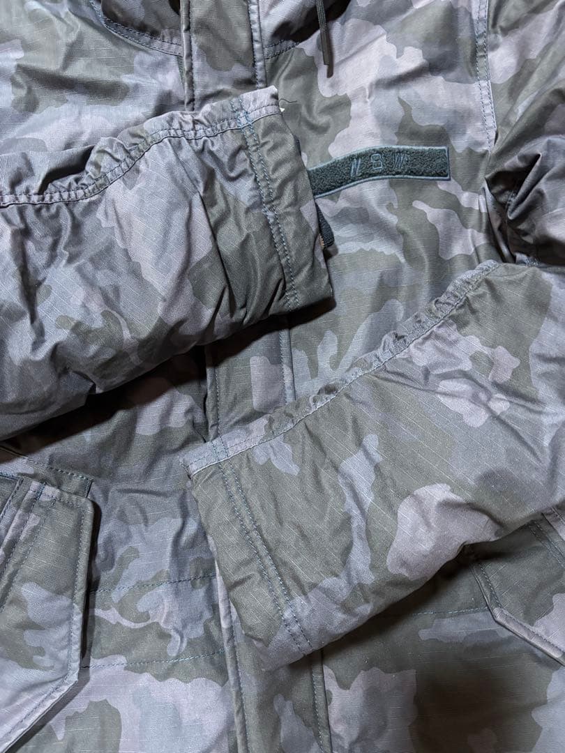 迷彩柄 NSW モッズコート　ナイキ　カモフラ　シンセティック　フィルパーカー