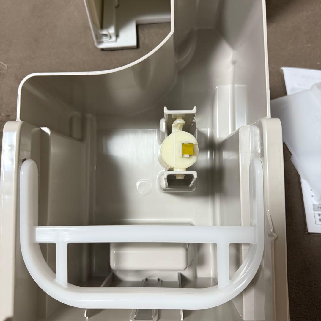 Panasonic F-YEX120B 衣類乾燥除湿機 2024年製