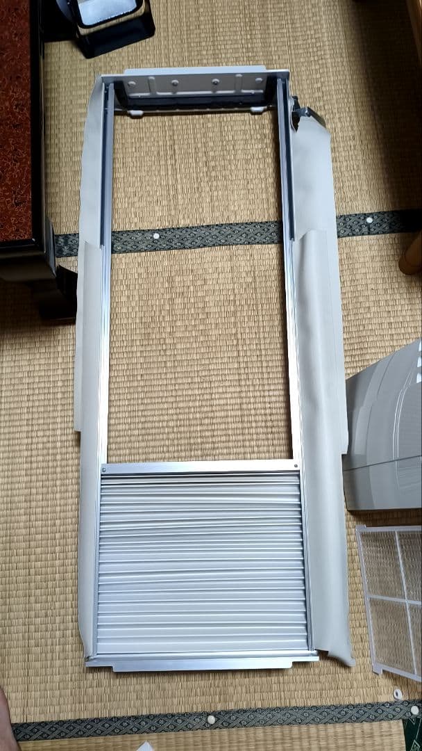 CORONA 窓用エアコン CW―FA1619　イオンモード付き