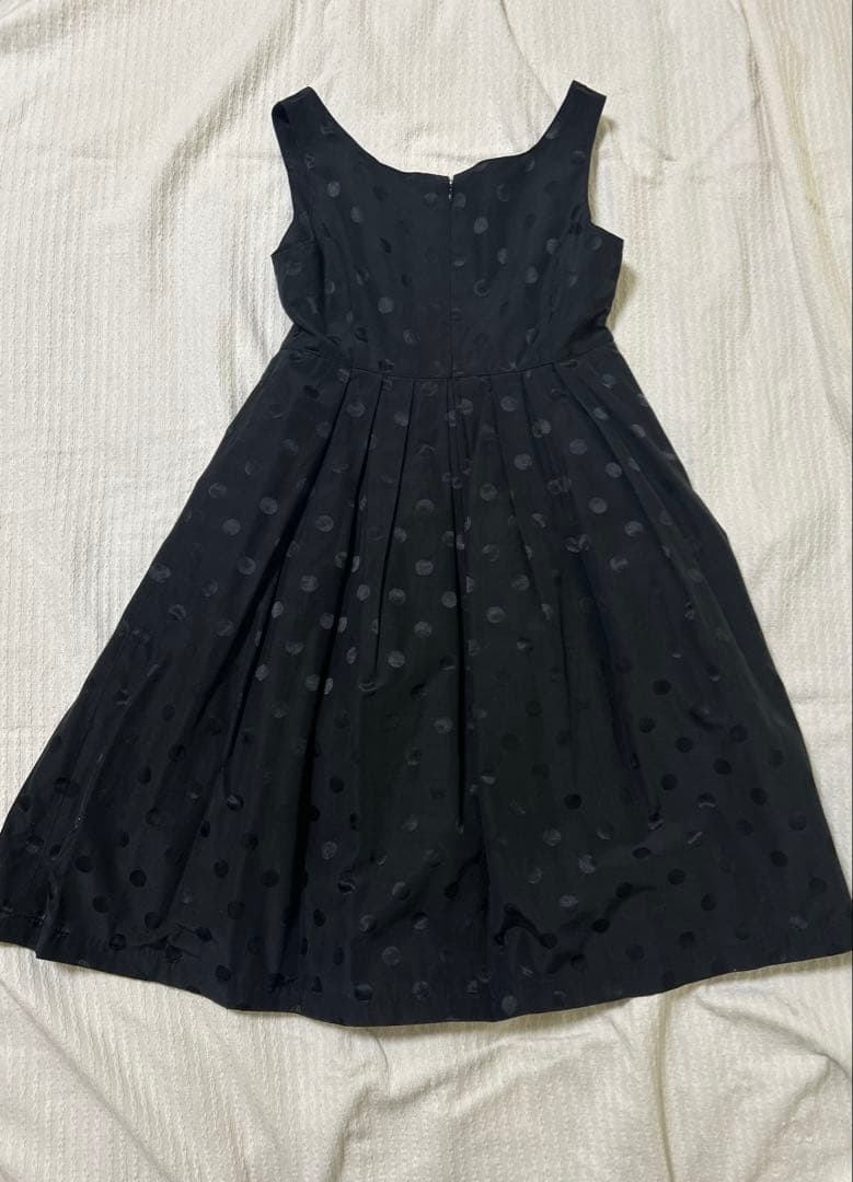 Emily temple cute 黒ドット柄ノースリーブワンピース