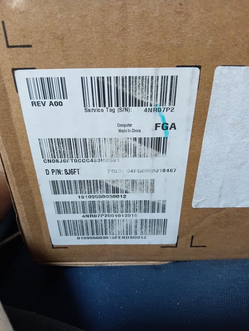 Dell パソコン Inspiron 3268 Core i3/4GB/1TB
