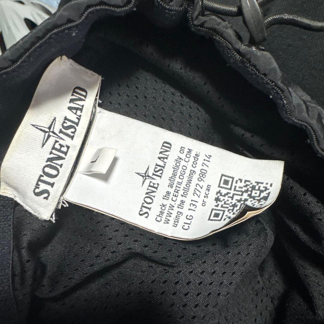 Stone  ストーンアイランド ナイロンメタル 6パネル キャップ