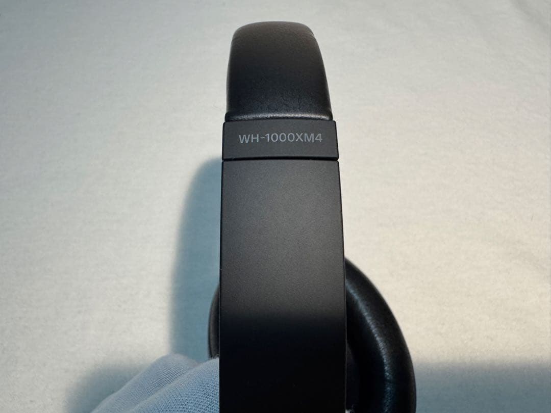 SONY WH-1000XM4 ノイズキャンセリングヘッドホン　ブラック