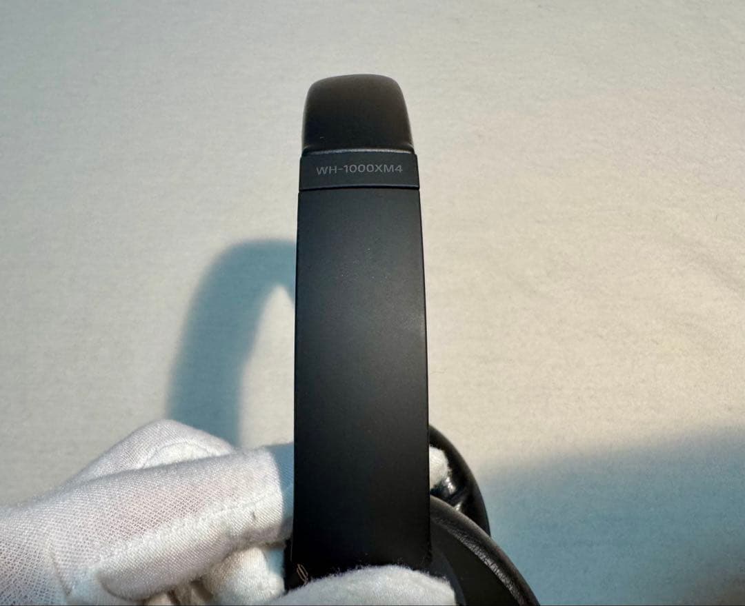 SONY WH-1000XM4 ノイズキャンセリングヘッドホン　ブラック
