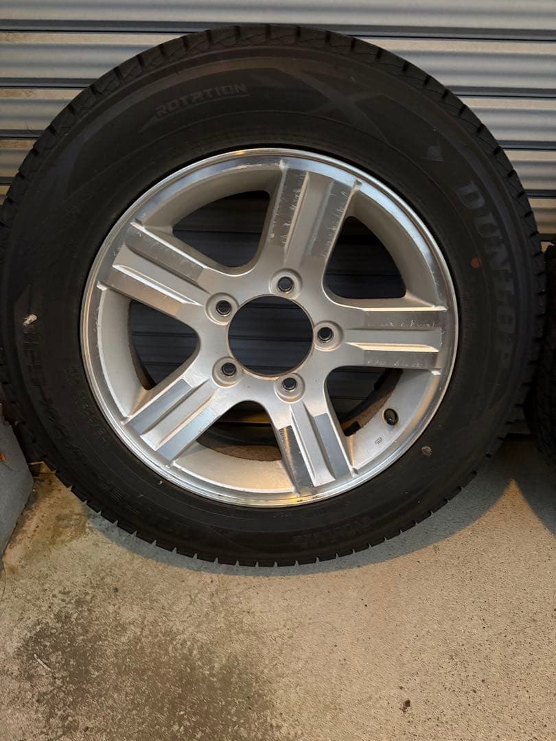 ジムニー用16インチ DUNLOP スタッドレスタイヤ ホイール 4本セット