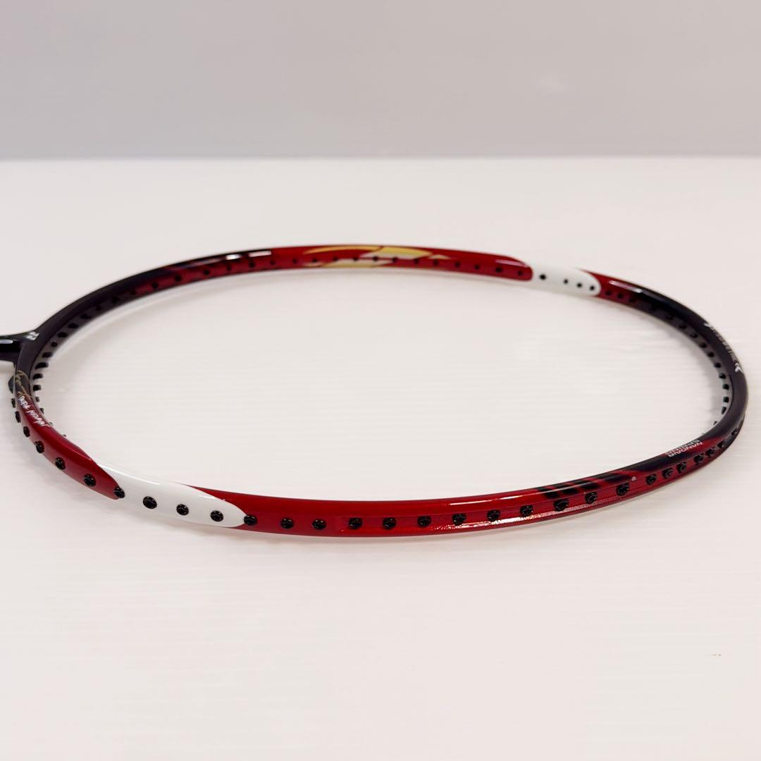 ARCSABER 008 タウフィック・ヒダヤットモデル　ラケット　ヨネックス