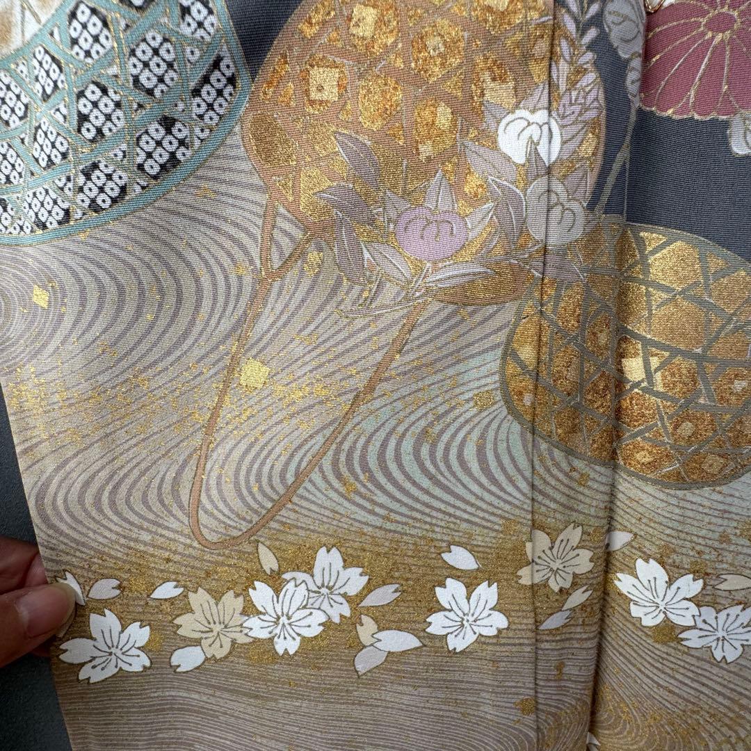 超美品　正絹　袷　現代　広襟　色留袖　着物　 164裄64 グレー　一紋　刺繍