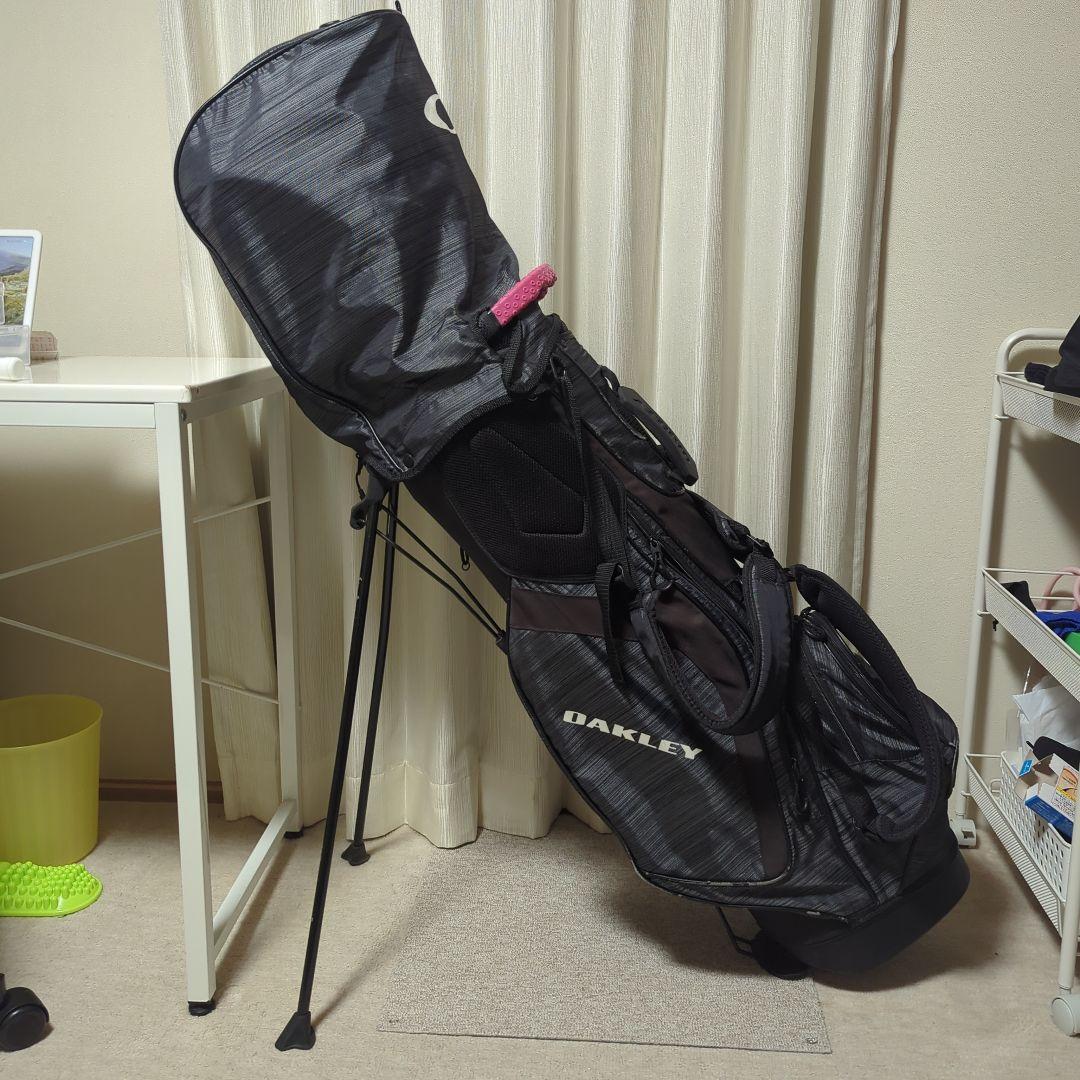OAKLEY ブラック キャディバッグ スタンド付き