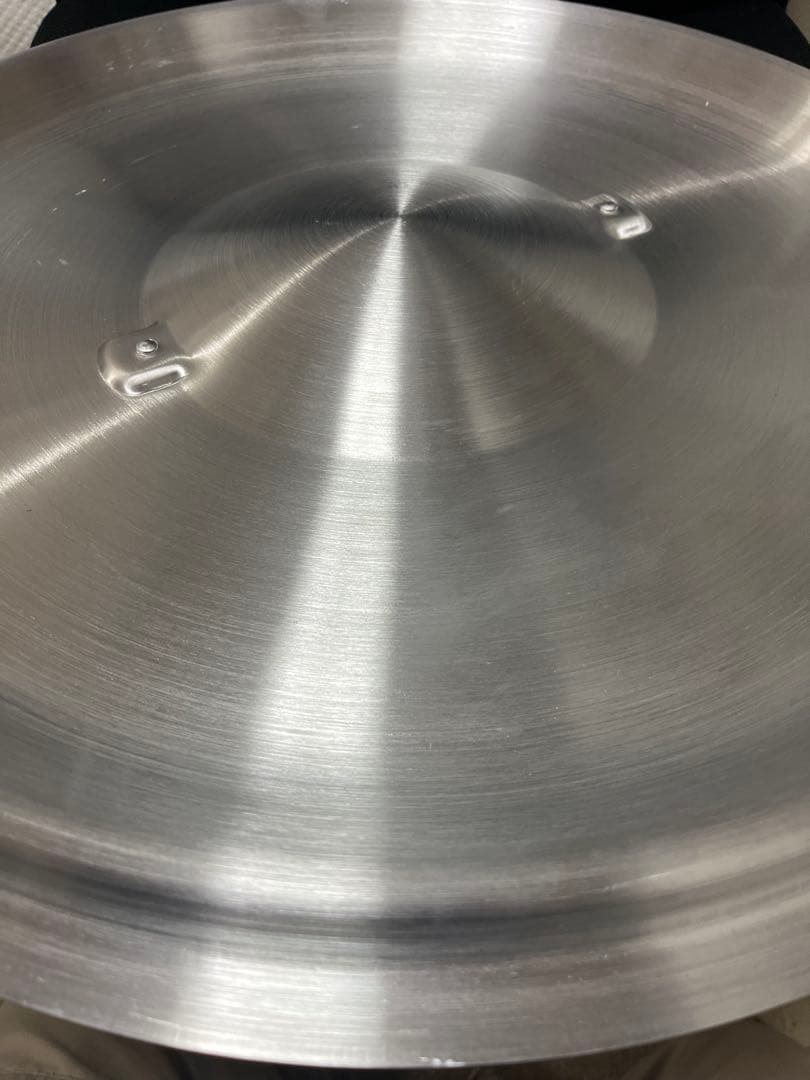 新品、未使用鍋ふた　アルミ　51cm 送料込み