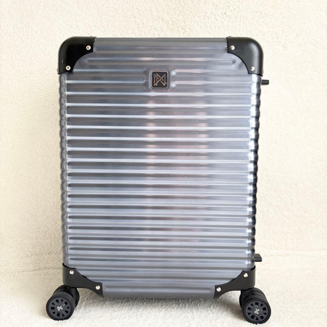 ✨美品✨LANZZO スーツケース　TSAロック アルミ　グレー