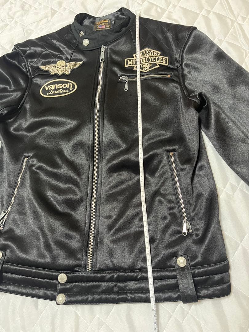 Vanson ブラックジャケット スカルデザイン