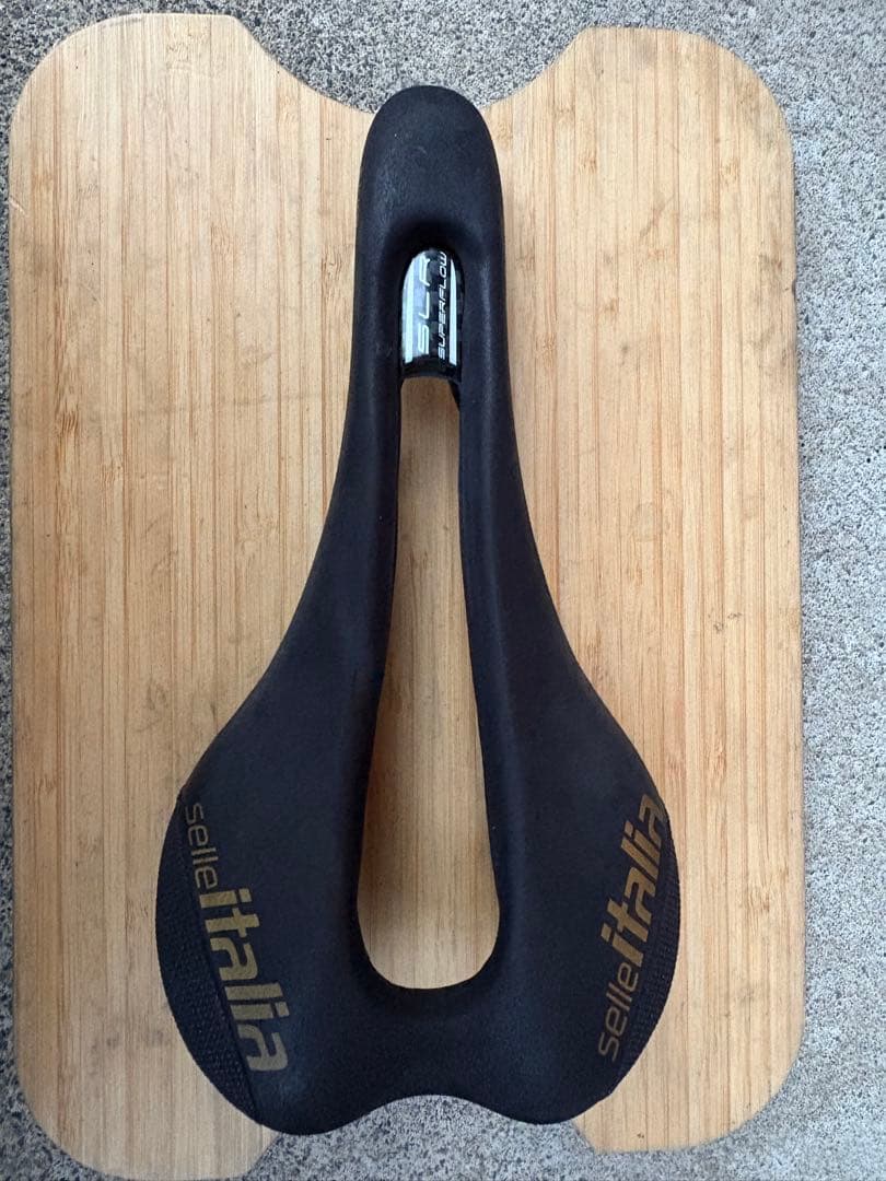 Selle Italia SLR TM SUPERFLOW DAVOS ヌバック