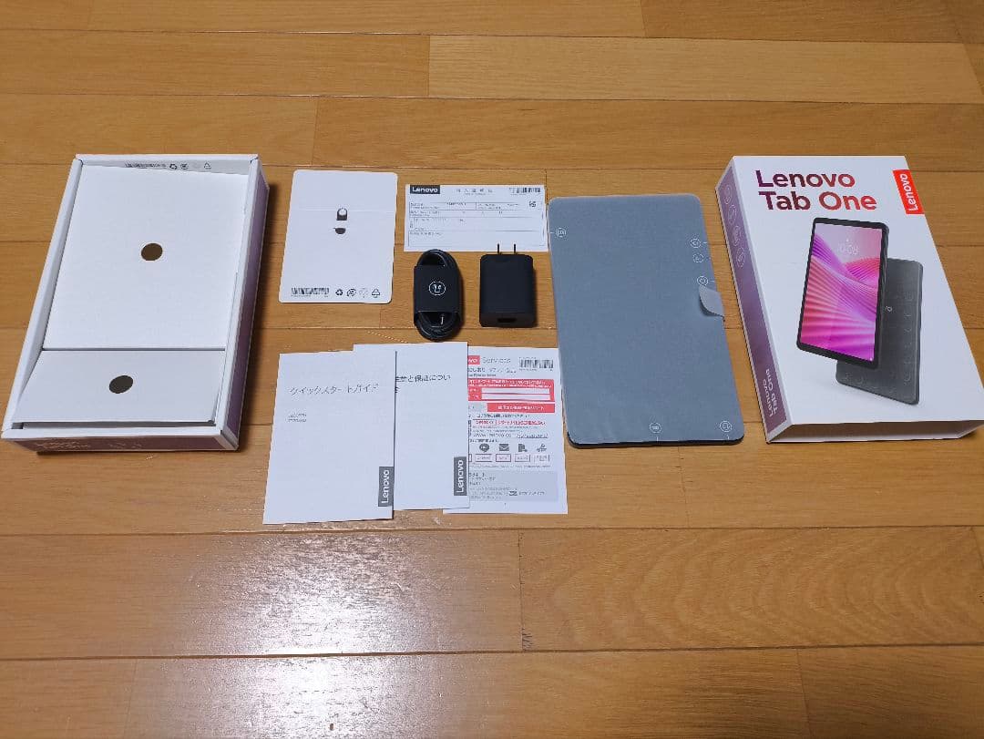 Androidタブレット本体 Lenovo Tab One