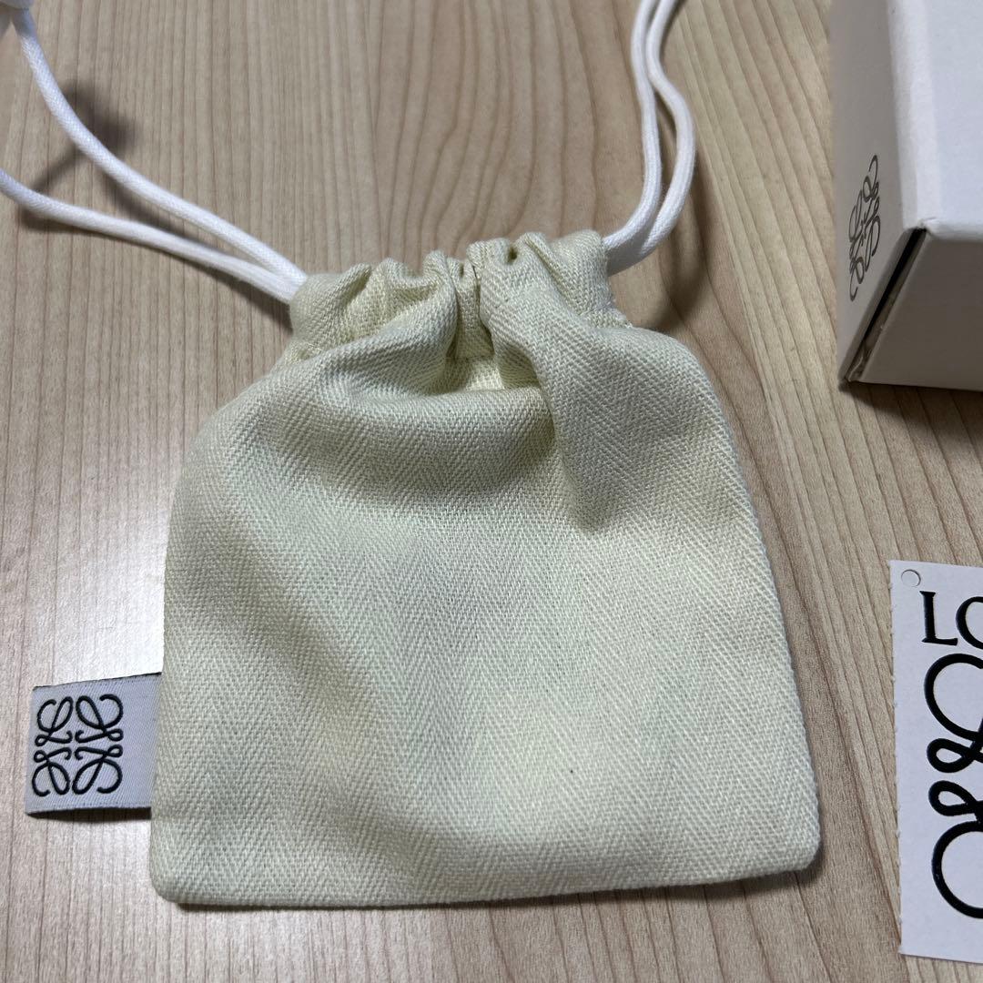 【正規品】LOEWE ロエベ ブローチ ゴールド【ギャランティカード付き】