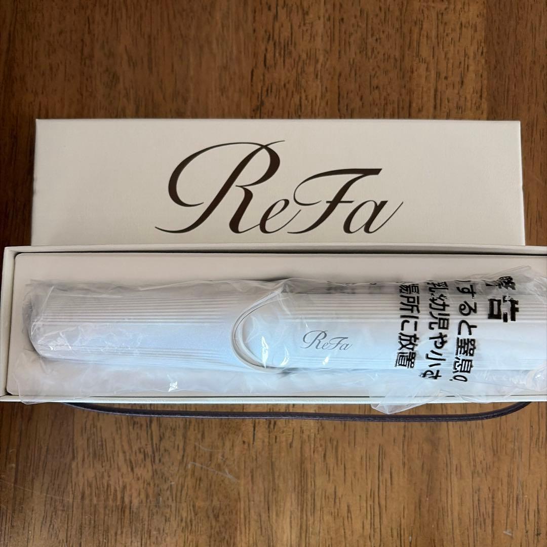 リファストレートヘアアイロン ホワイト