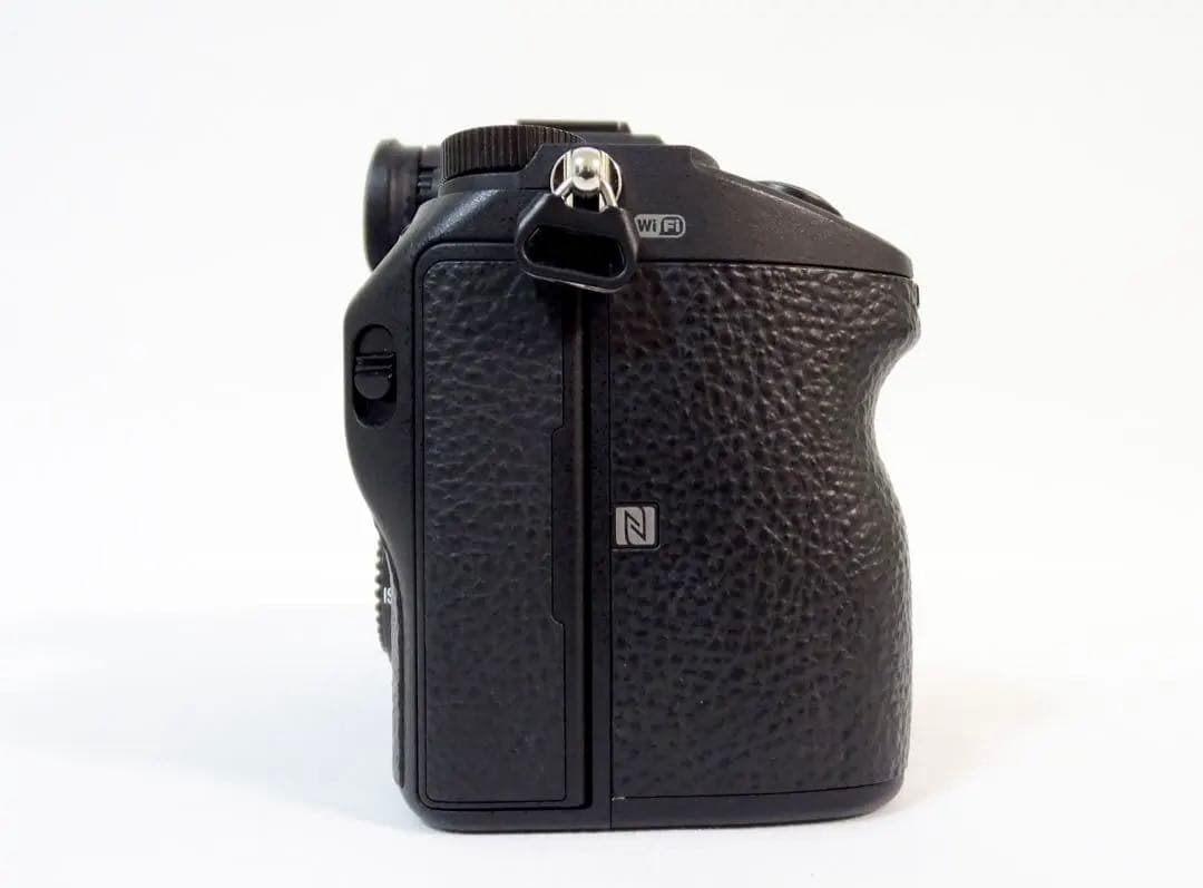 美品 ◆ショット:2,671回◆ SONY ILCE-7M3 α7Ⅲ 28-70