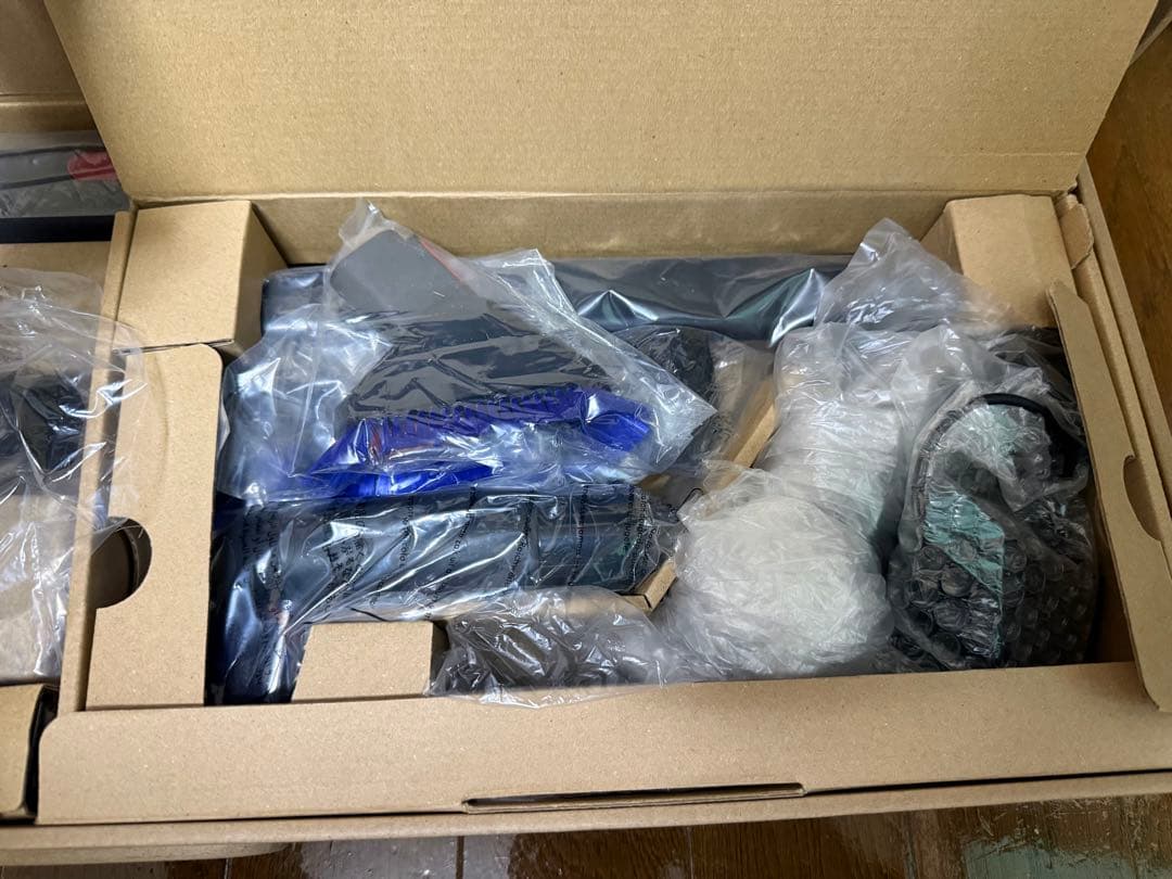 掃除機・クリーナー Dyson Pencilvac Fluffycones SV50FC