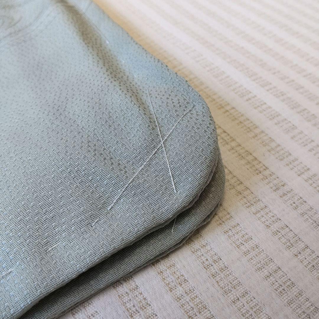 【色無地】未使用品✣上品で透明感ある薄青磁 一つ紋 身丈159cm/裄丈66cm