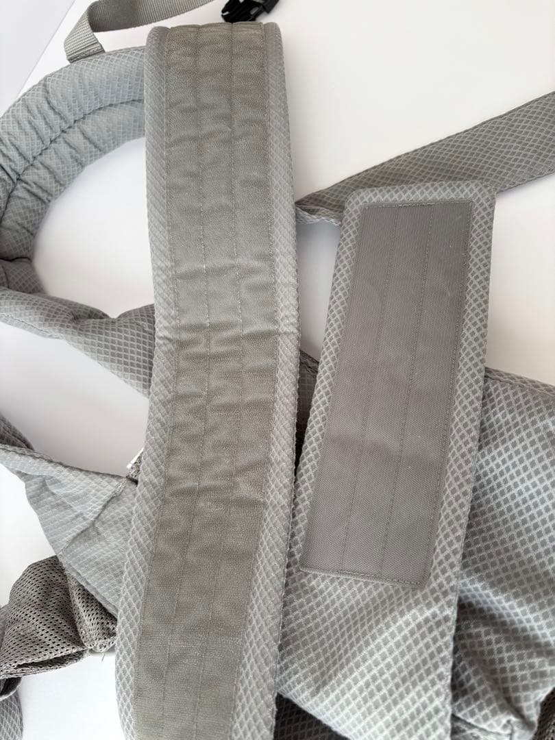 nuna ヌナ ベビーキャリアカドル cudl グレー 抱っこ紐