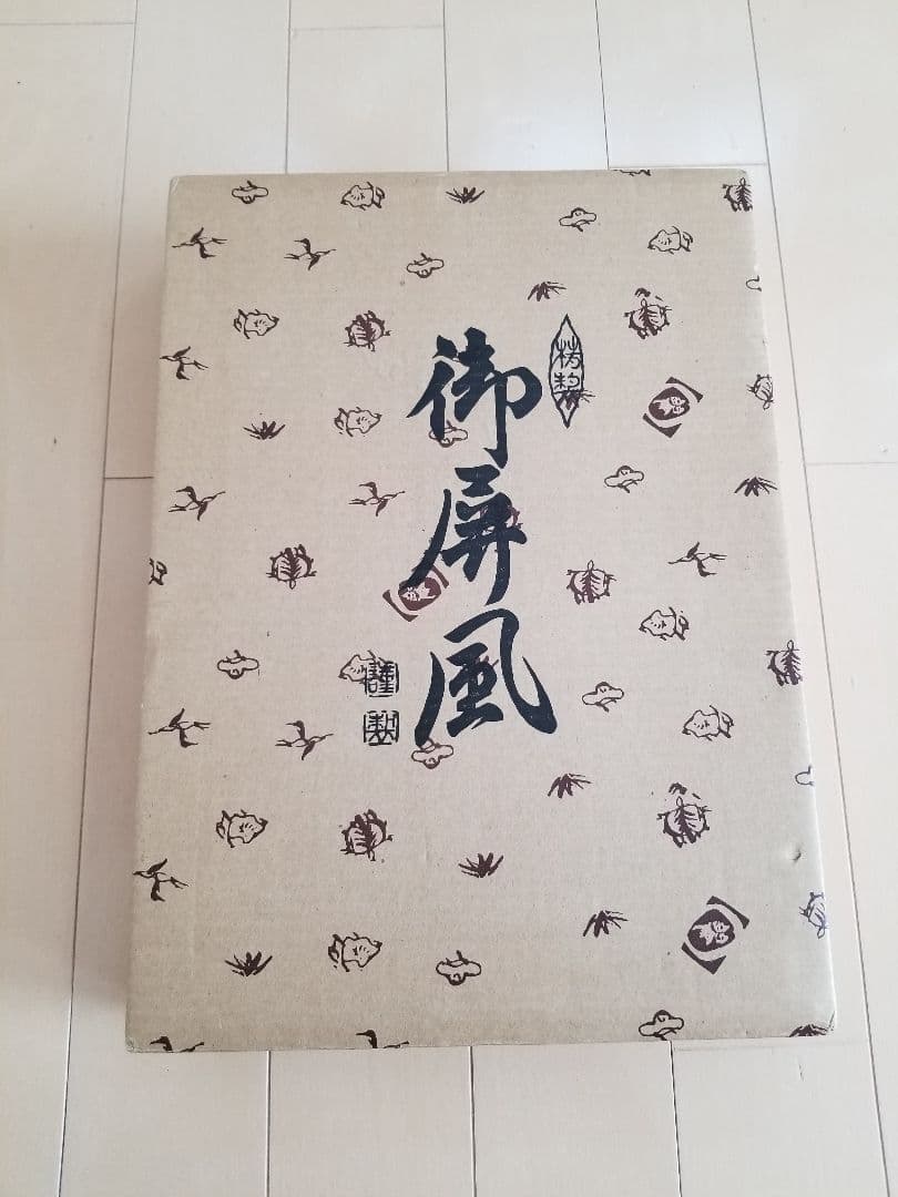 【美品】雛人形　金屏風（きんびょうぶ）ディスプレイに☆